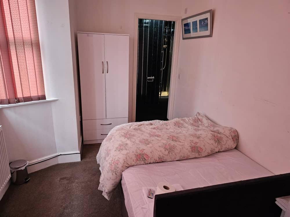 Available Rooms At Buckingham Road Doncaster Exterior foto