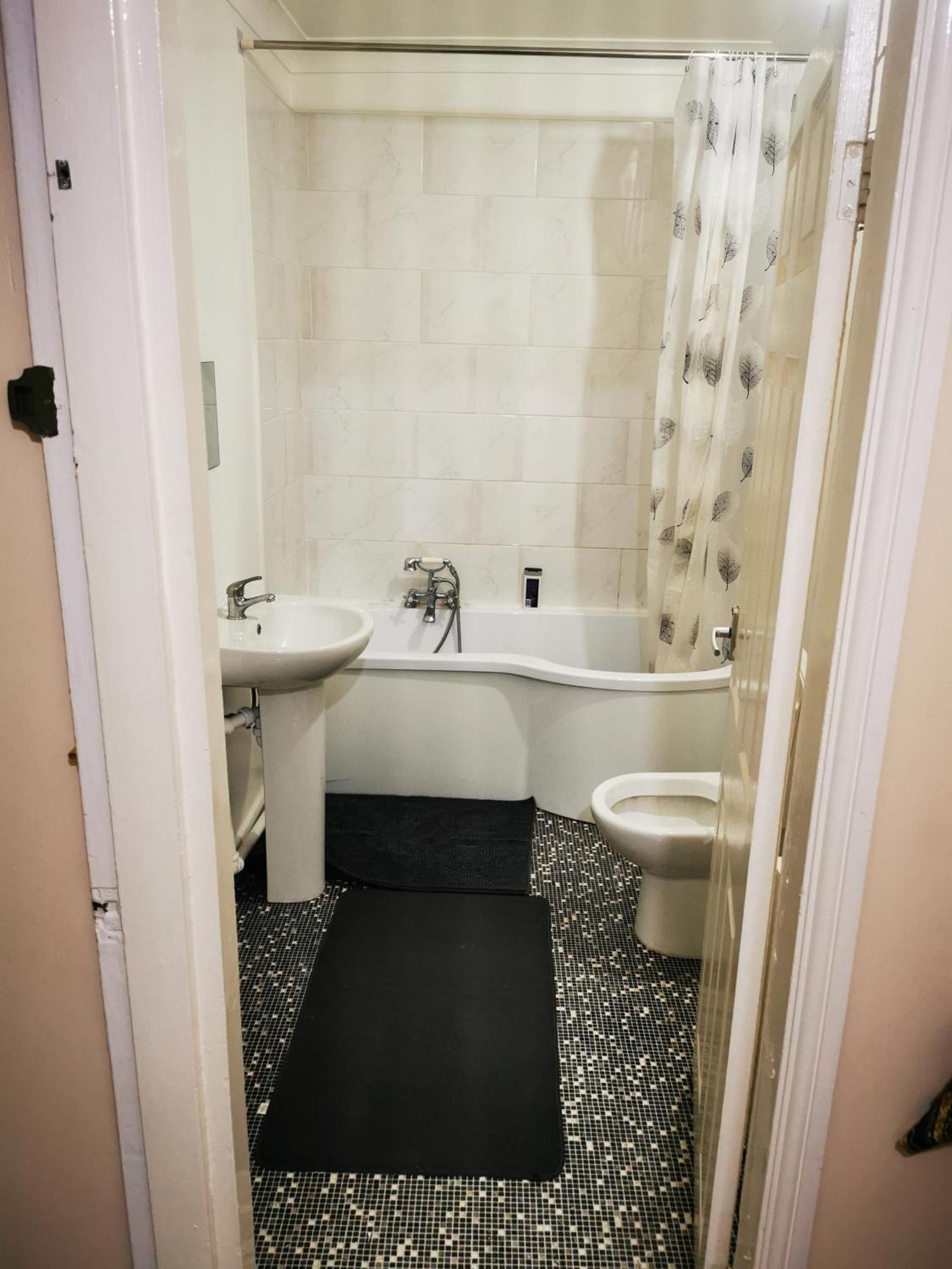 Available Rooms At Buckingham Road Doncaster Exterior foto